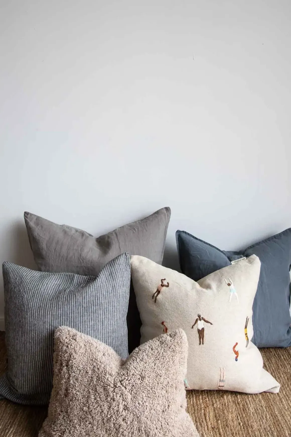 Putetrekk - Swimmers Embroidered 48x48cm