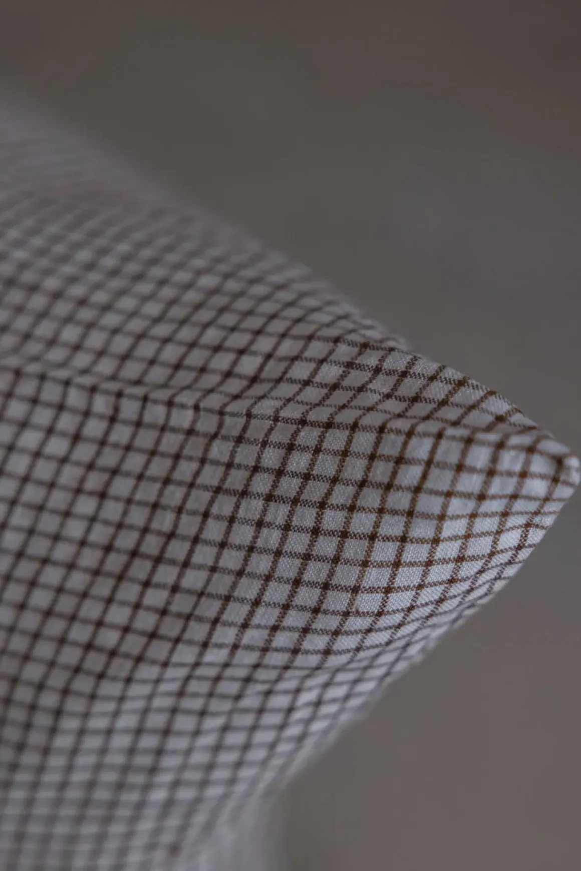 Putetrekk - 65x65cm Brown Checks Noir