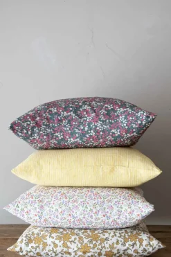 Putetrekk - 50x50cm Mustard Flower