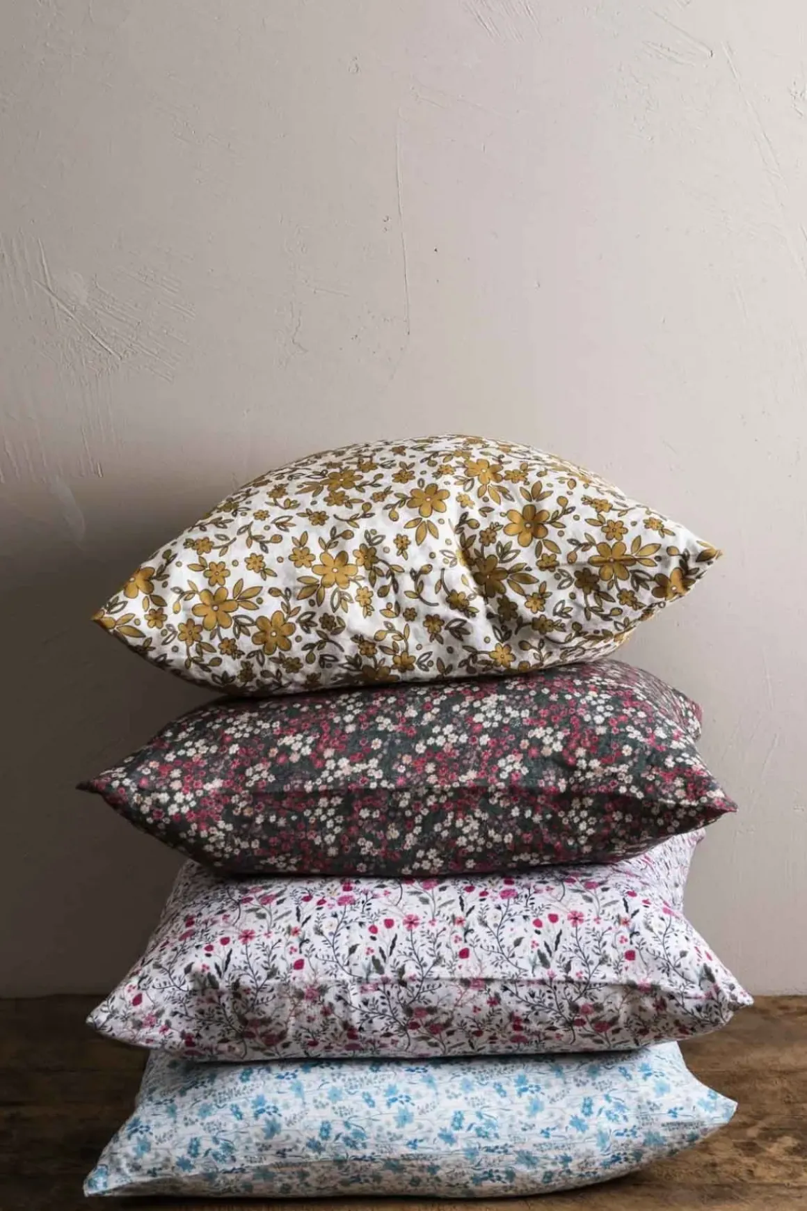 Putetrekk - 50x50cm Mustard Flower