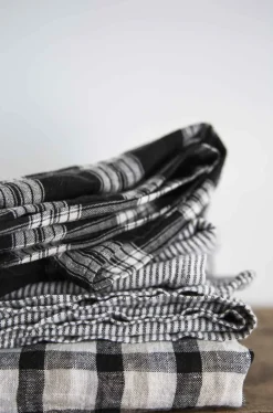 Putetrekk - 65x65cm School Checks