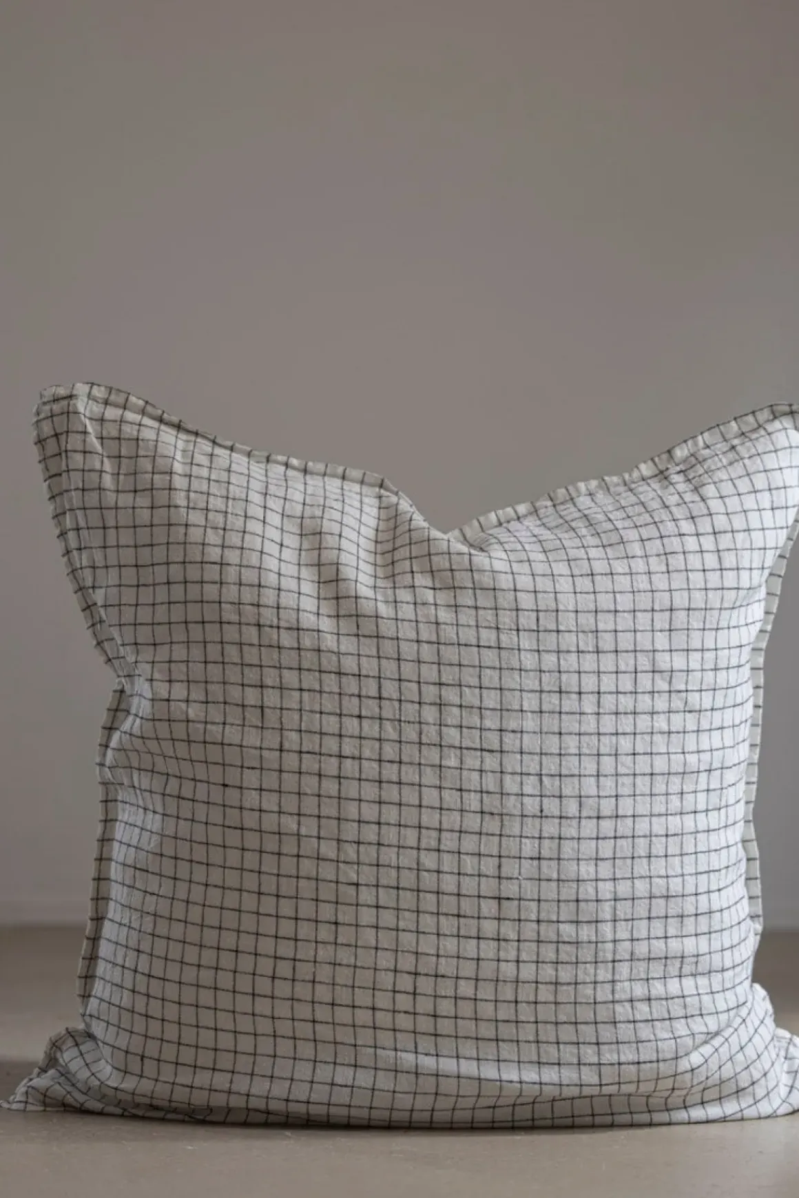 Putetrekk - 65x65cm White/Black Checks