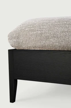 Seng - Spindle Bed 160x200cm Oak Black