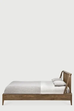 Seng - Spindle Bed 160x200cm Reclaimed Teak