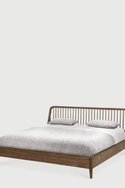 Seng - Spindle Bed 180x200cm Reclaimed Teak