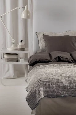 Sengeteppe - Pauline 160x260cm Shadow