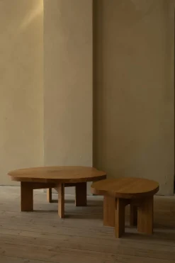 Sidebord - Farmhouse Pond