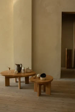 Sidebord - Farmhouse Pond