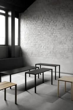 Sidebord - Piloti Modell 6725 63x63xh41cm Såpet Eik