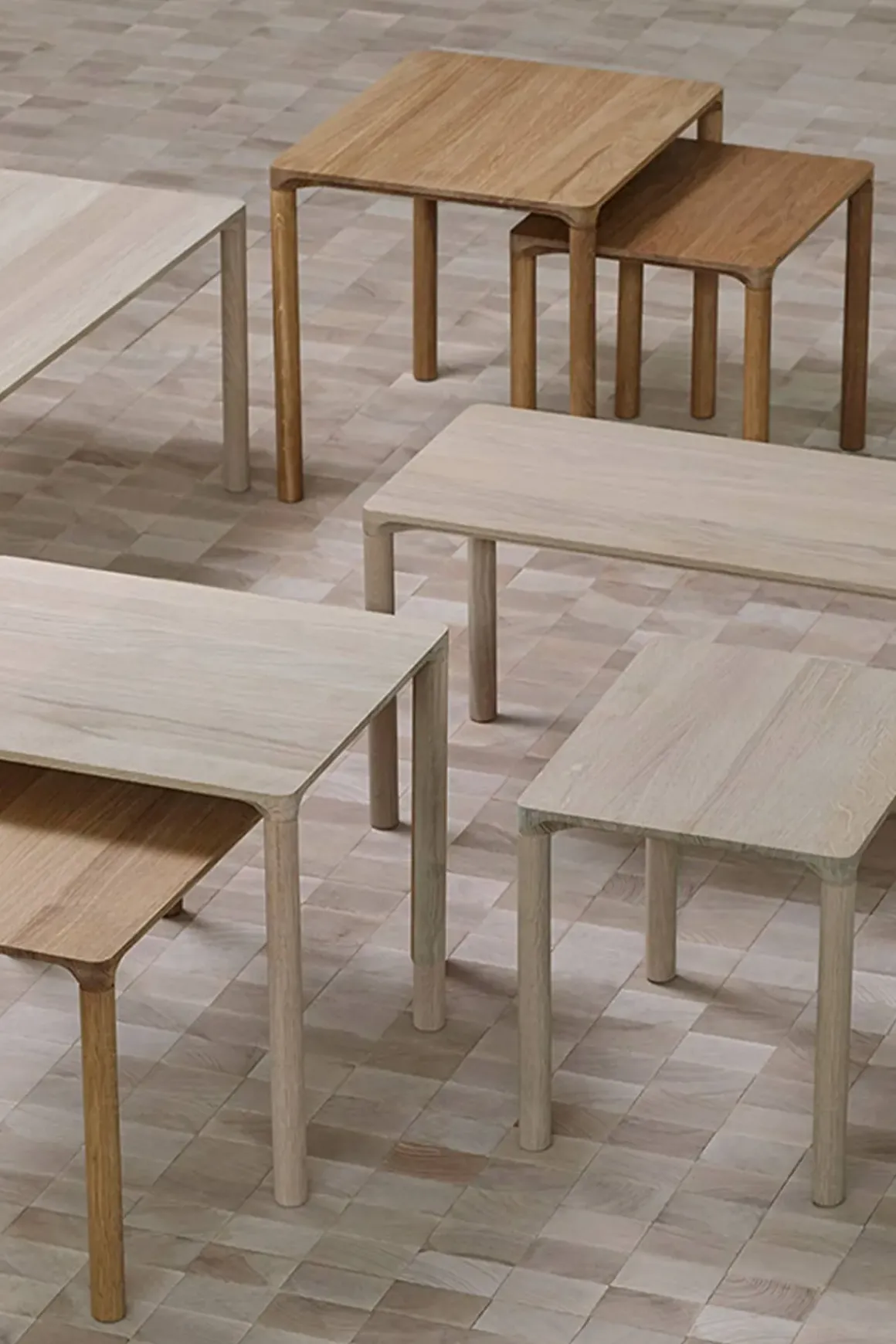 Sidebord - Piloti Modell 6715 39x120xh41 Oljet Eik