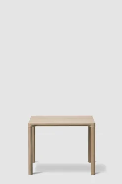 Sidebord - Piloti Modell 6705 46,5x39xh35 Lys Oljet Eik