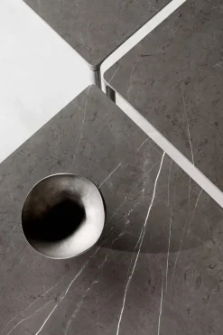 Sidebord - Piloti Steinbord Modell 6760 75x39xh35cm Grey Kendzo