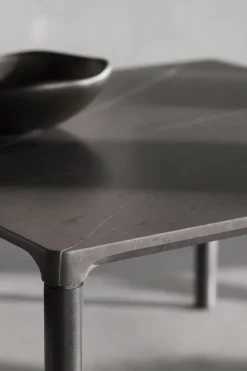 Sidebord - Piloti Steinbord Modell 6750 75x75xh35 Grey Kendzo