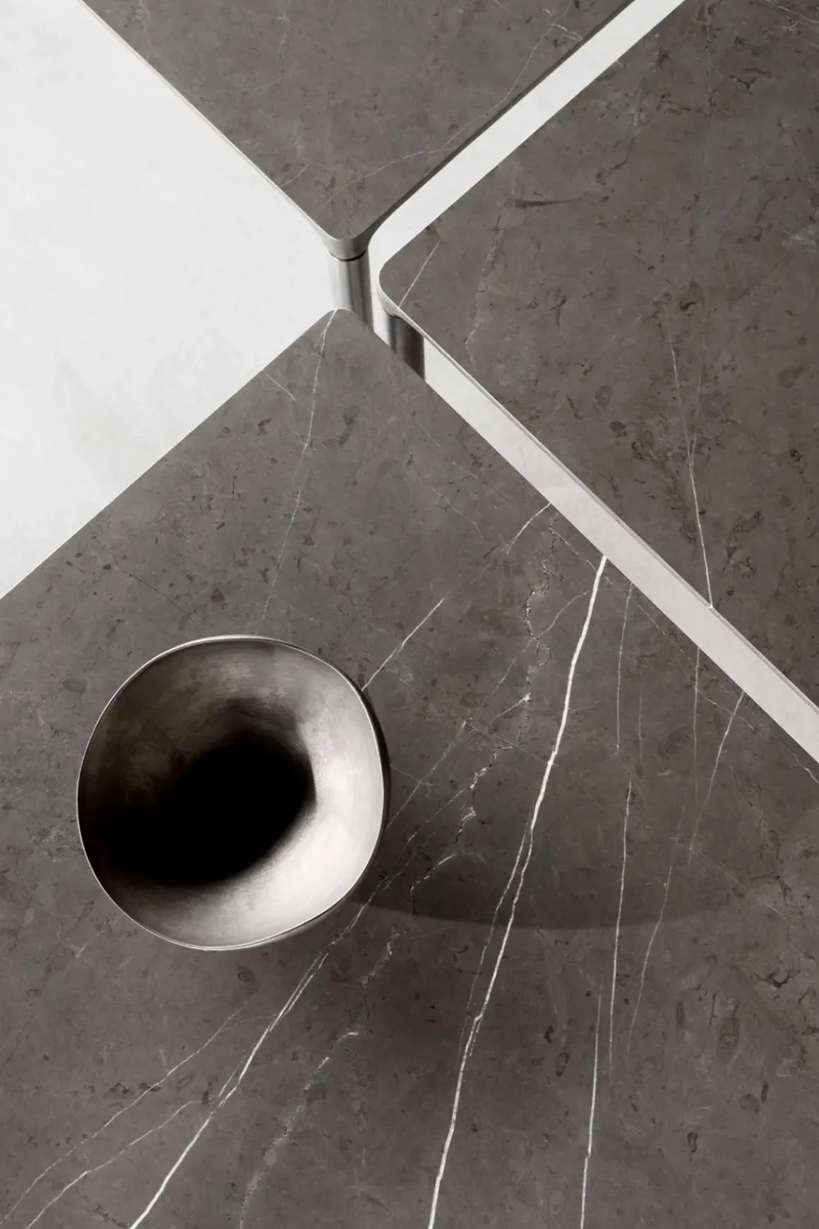 Sidebord - Piloti Steinbord Modell 6750 75x75xh35 Grey Kendzo