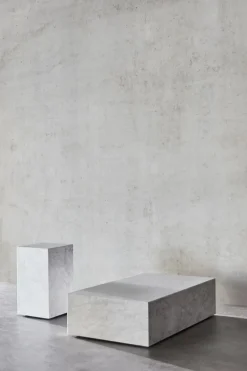 Sidebord - Plinth Tall 30x30xh51cm White Marble