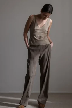 Singlet - Ribbed Waist DBL NK Tank