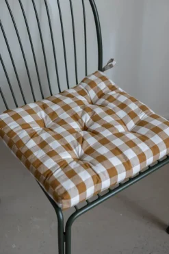 Sittepute - 45x45cm Mustard/White