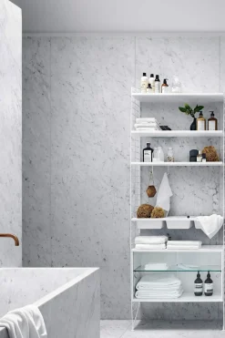 Skap - Glassdører 78x30x42 Hvit