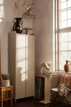 Skap - Sill Cupboard Tall Cashmere