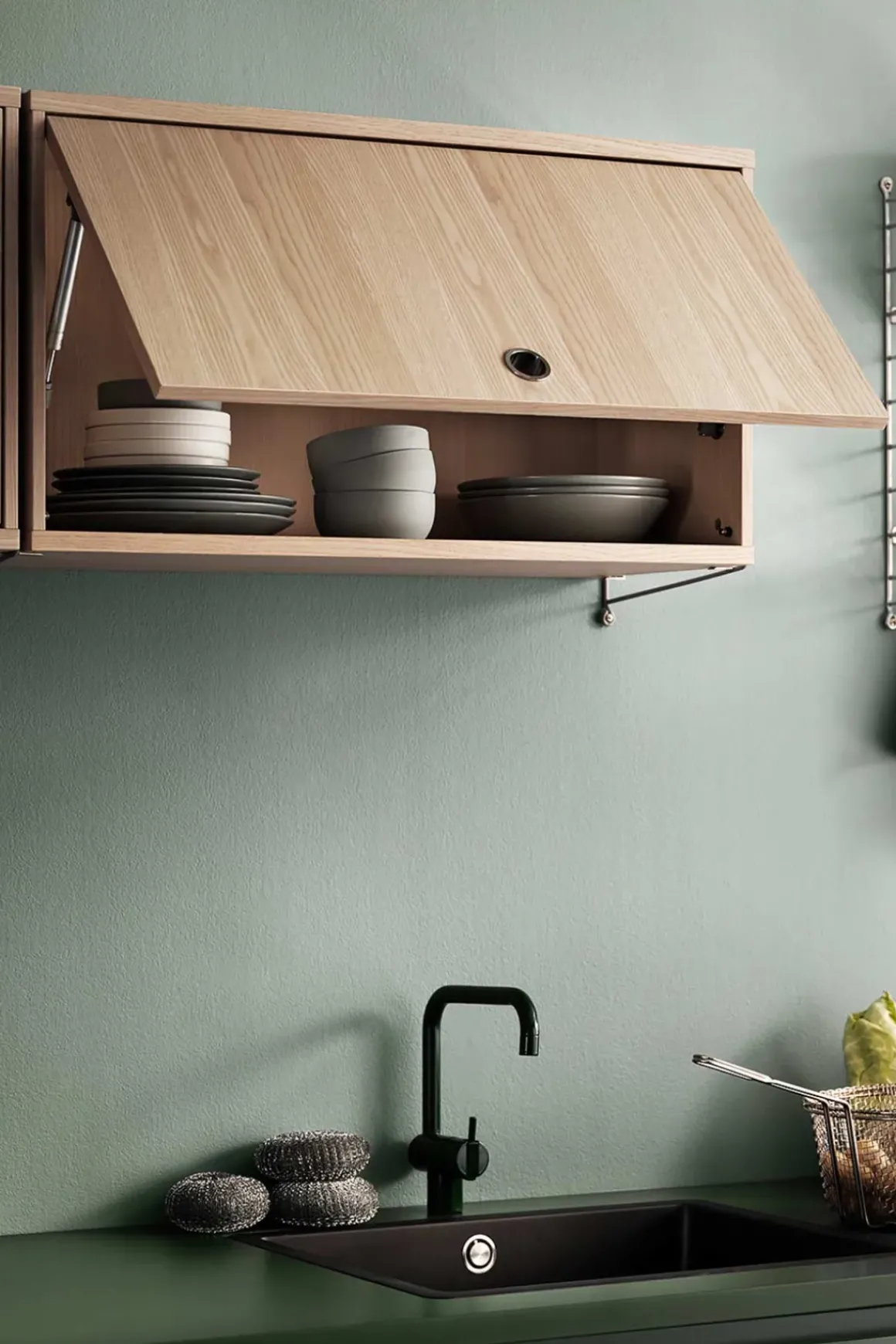 Skap - Vippedør 78x30x42 Eik