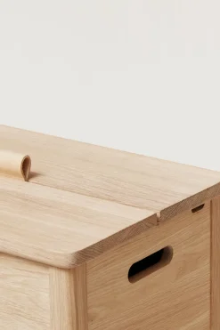 Skittentøyskurv - A Line Laundry Box Hvitoljet Eik