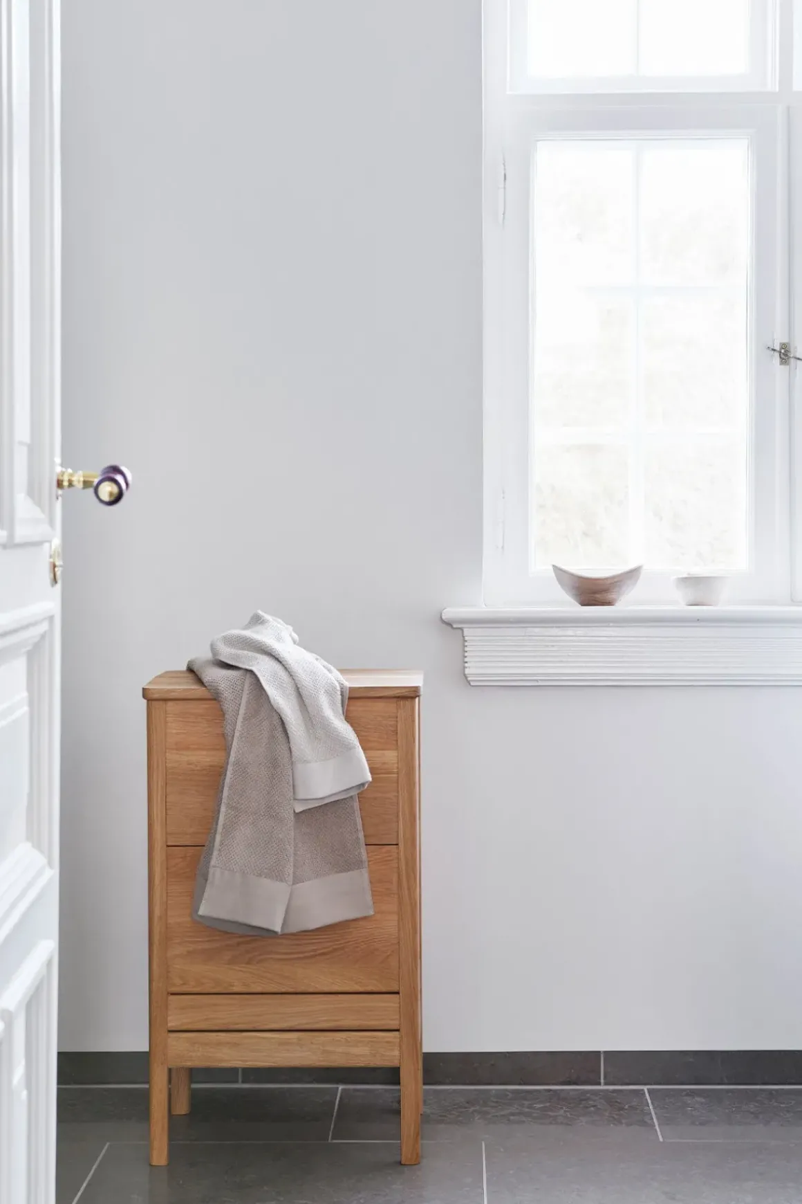 Skittentøyskurv - A Line Laundry Oljet Eik