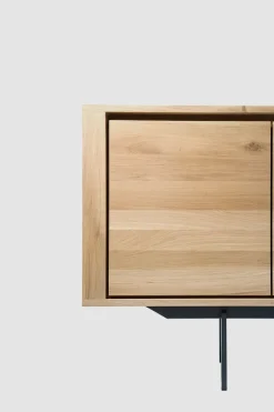 Skjenk - Shadow L 224x45xH80cm Eik