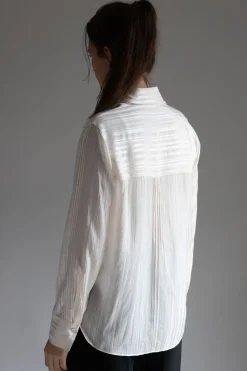 Skjorte - Sheer Stripe Pintuck Creme