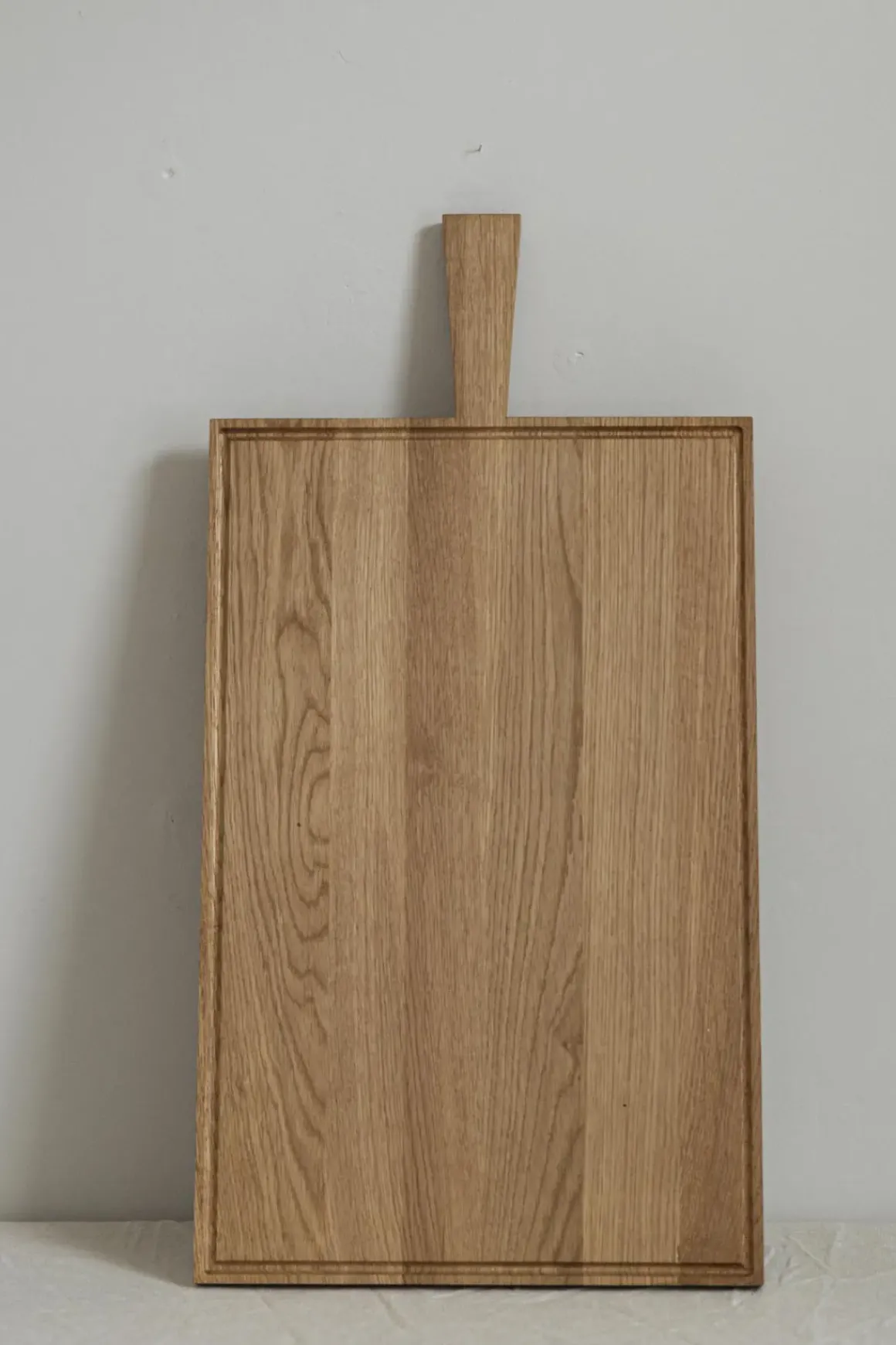 Skjærebrett - m/Saftrille 34x54cm Oljet eik