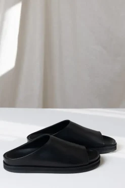 Sko - Slippers Julita Nappa Black