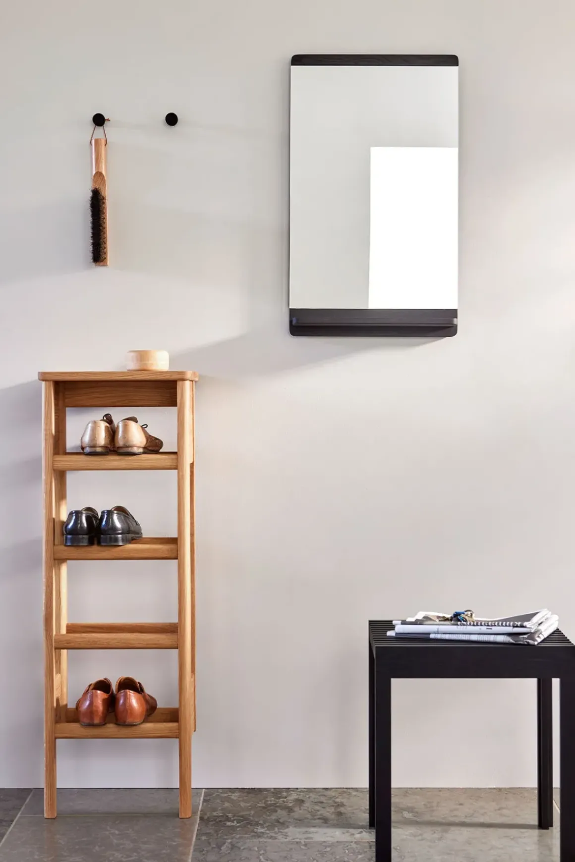 Skohylle - A Line Shoerack 35 Oljet Eik