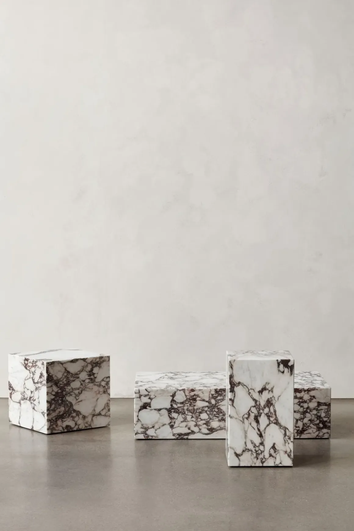 Sofabord - Plinth Cubic 40x40xh40 Rose Marble