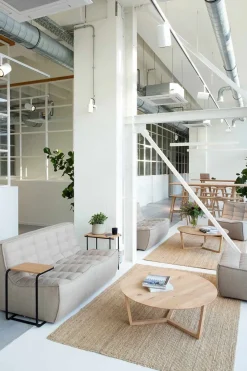 Sofabord - Tripod Dia96cm Varnished Oak