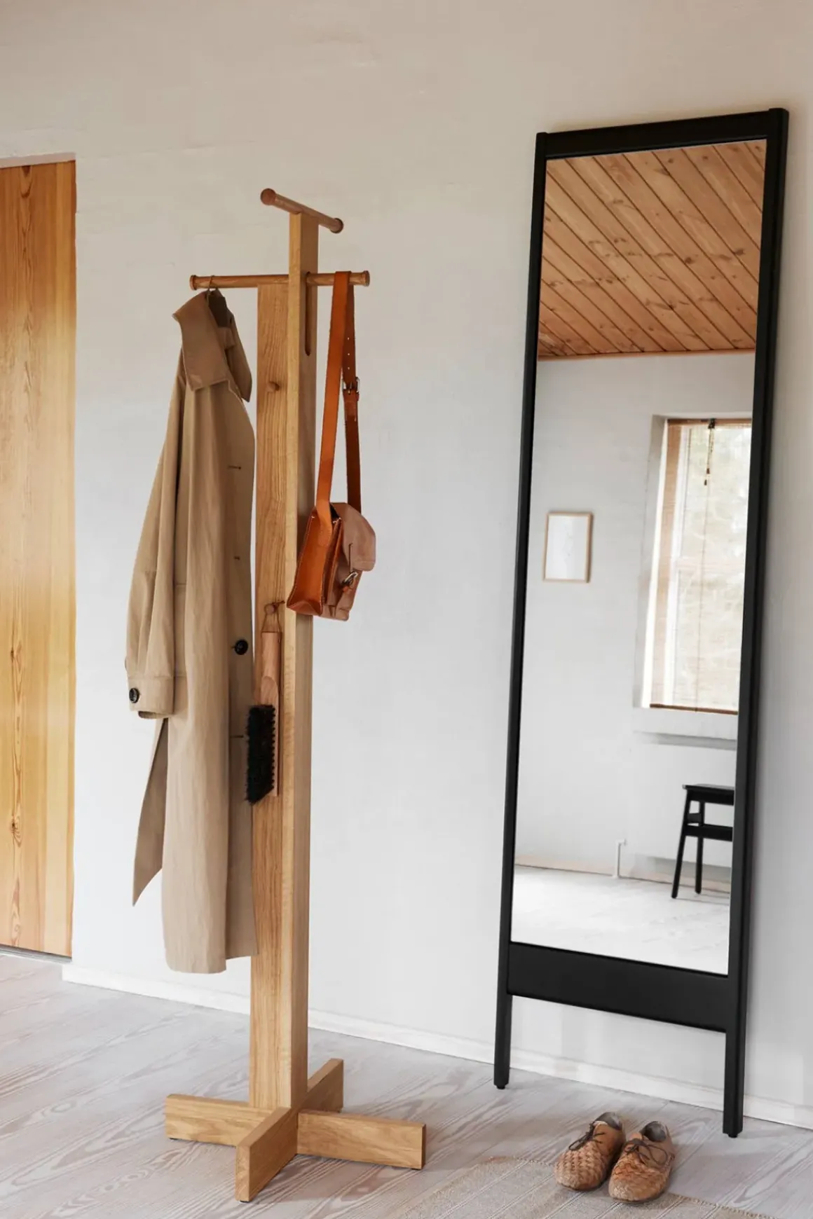 Speil - A Line Sort Eik