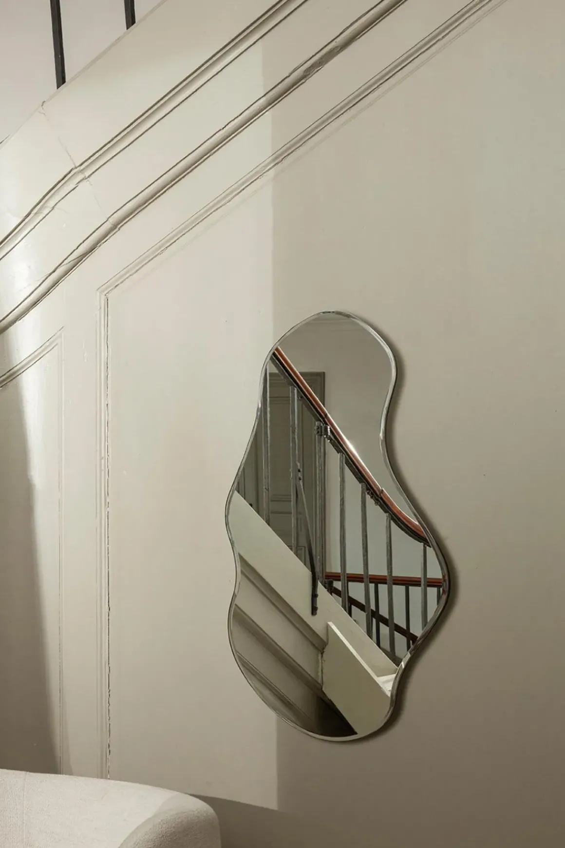 Speil - Pond L 63x110cm Dark Chrome