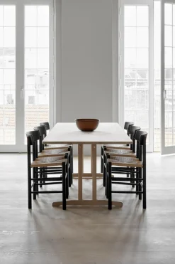 Spisebord - C18 Modell 6293 220cm Såpet Eik