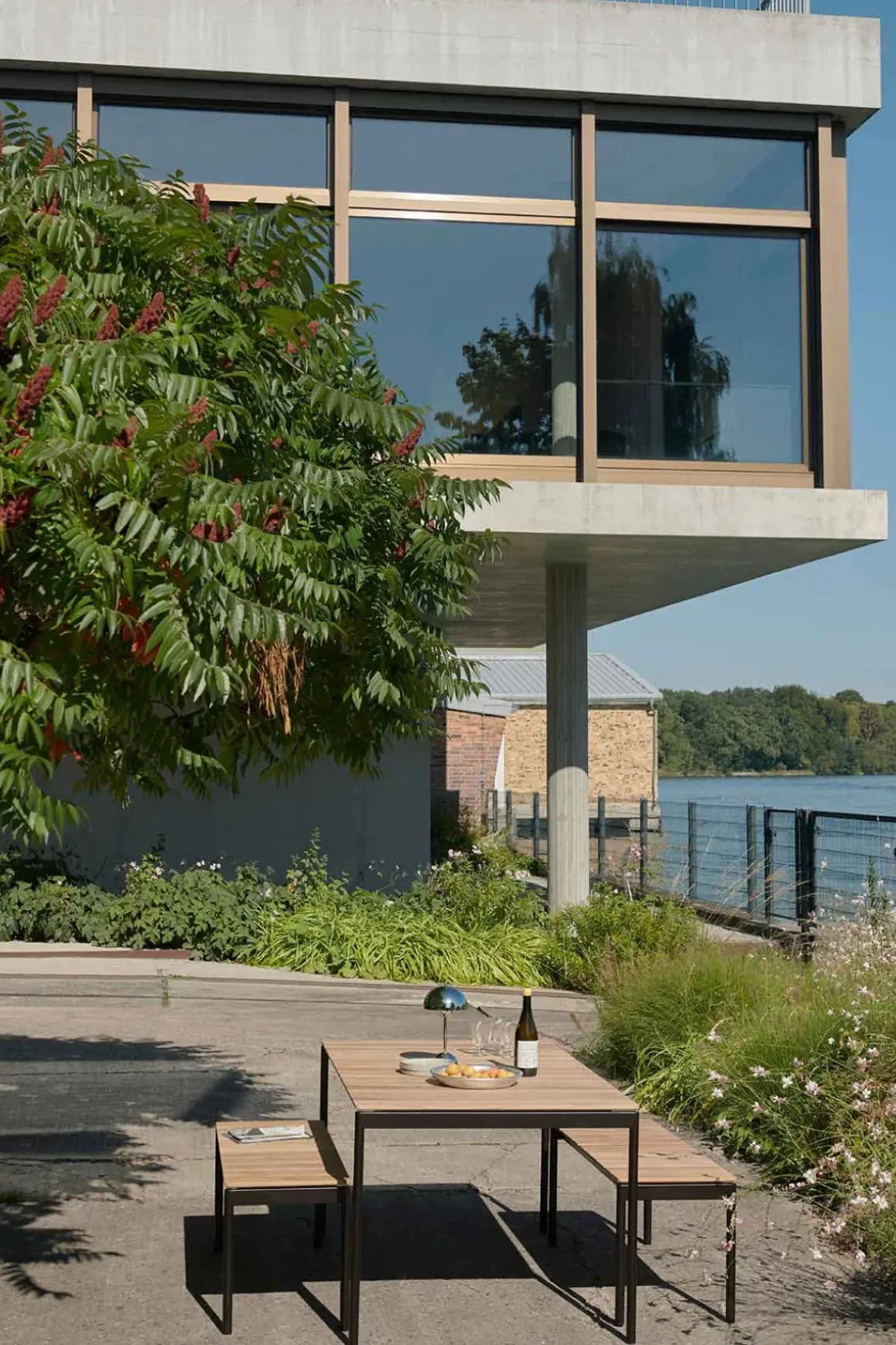 Spisebord - Ville AV25 90x150 Warm Black