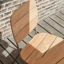 Spisestol - Lilium H82,5x45cm Teak