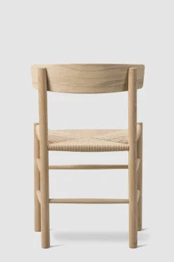 Spisestuestol - J39 Folkestolen Såpet Eik / Naturfarget Papirgarn