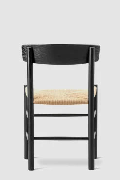 Spisestuestol - J39 Folkestolen Sortlakkert Eik / Naturfarget Papirgarn