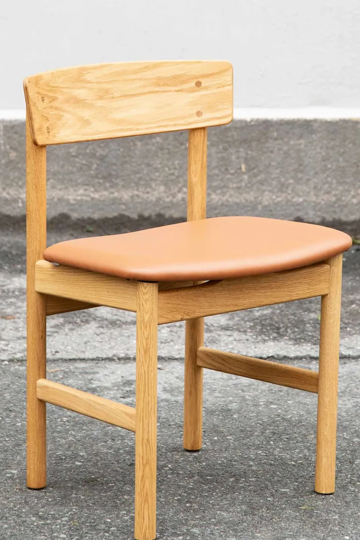 Spisestuestol - Mogensen Model 3236 Oljet Eik / 95 Cognac Lær