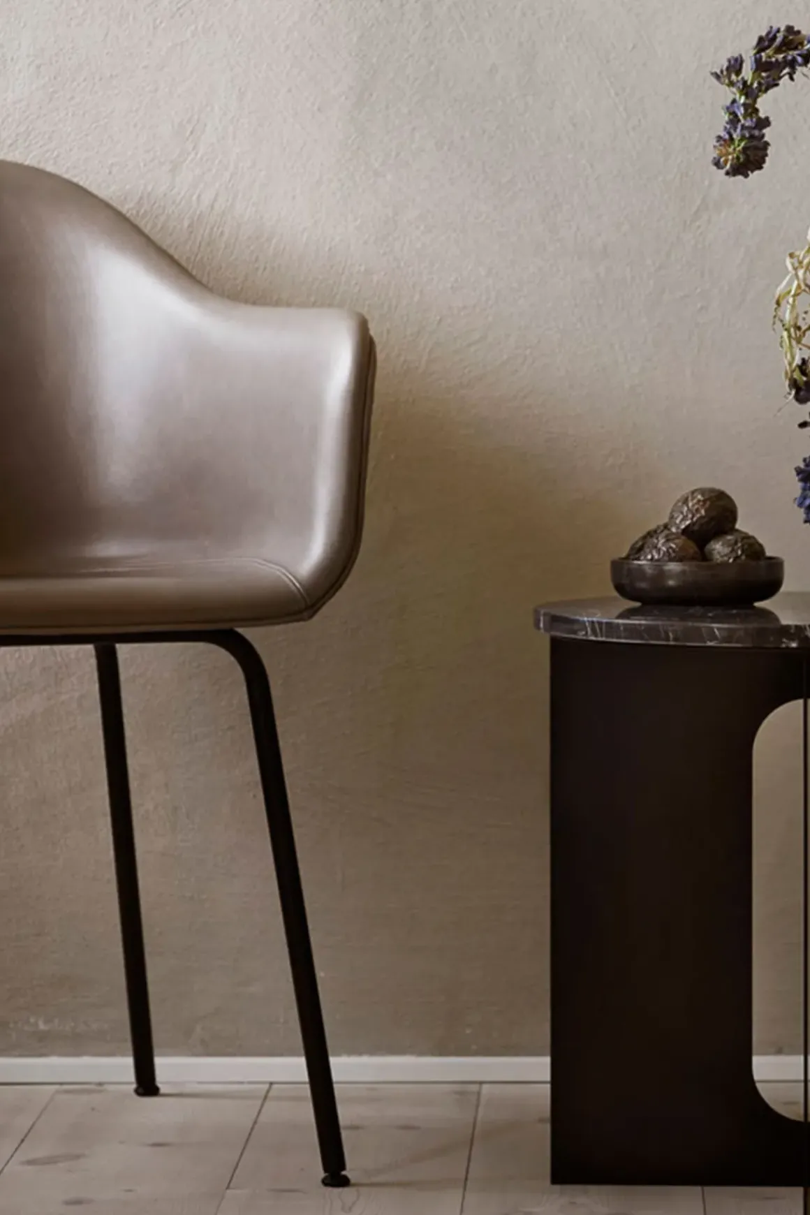 Stol - Harbour Leather PC1 / Steel Base