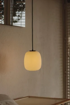 Taklampe - Globo Cestita