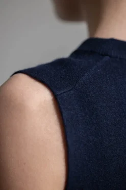 Topp - Henly Crew NK Shell