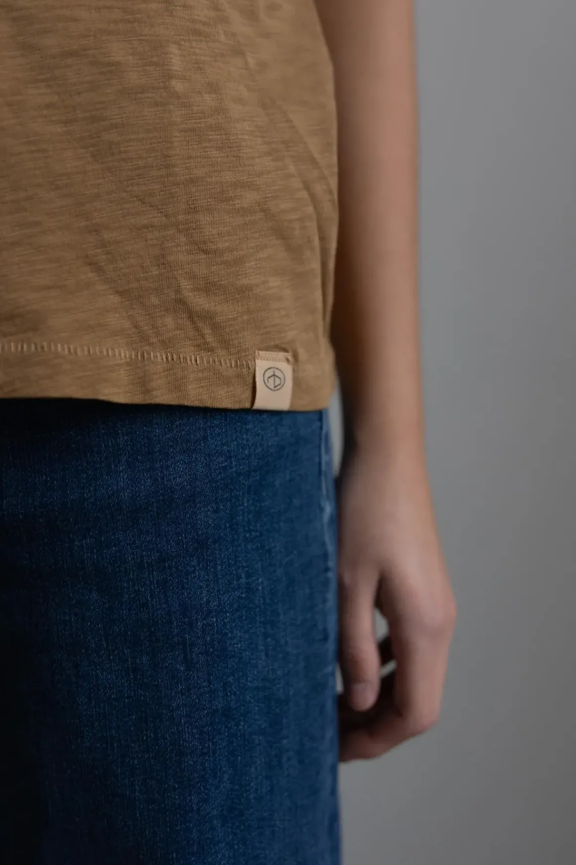 T-Skjorte - The Slub Vee Khaki