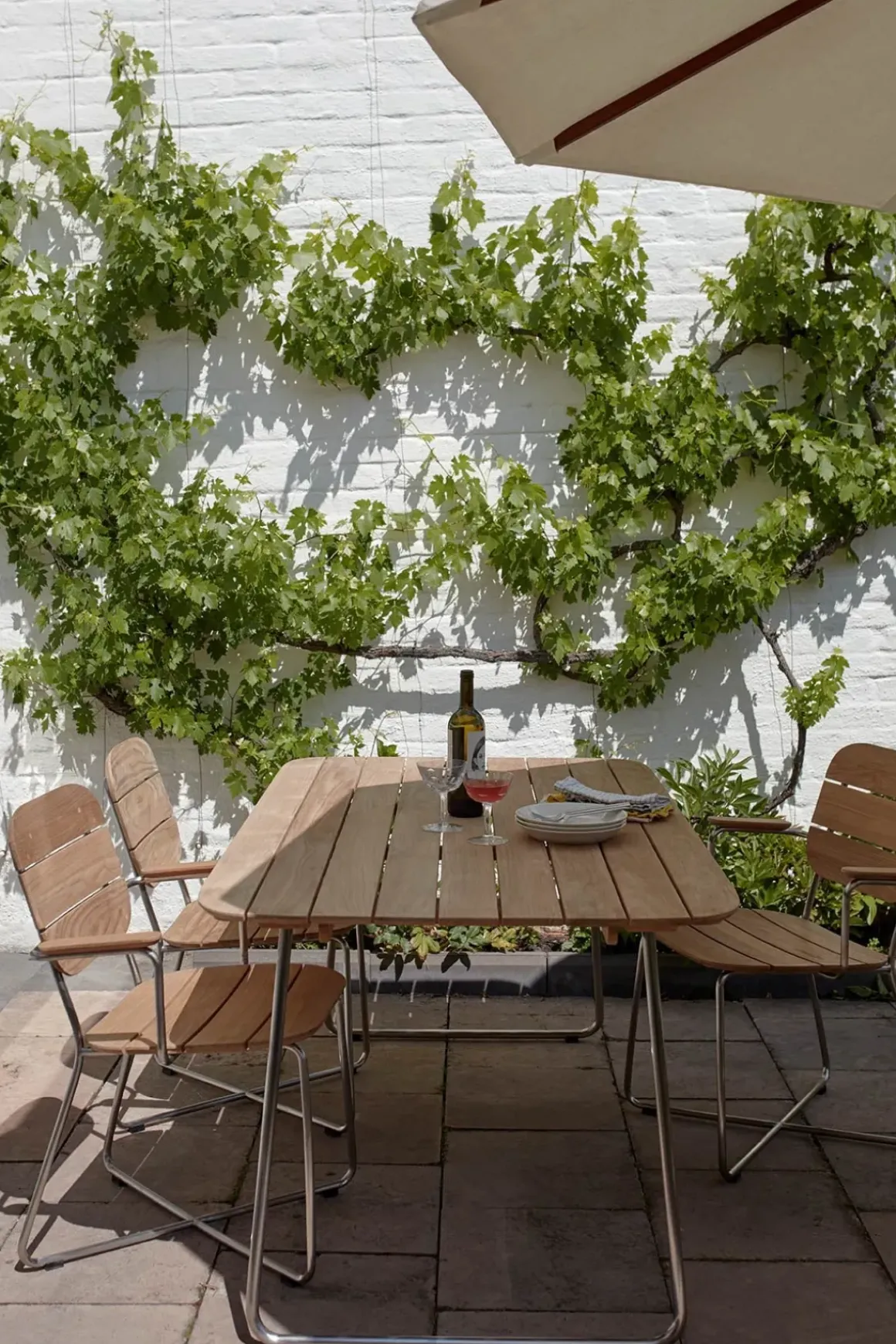 Utebord - Lilium L160xB90xH72,5cm Teak