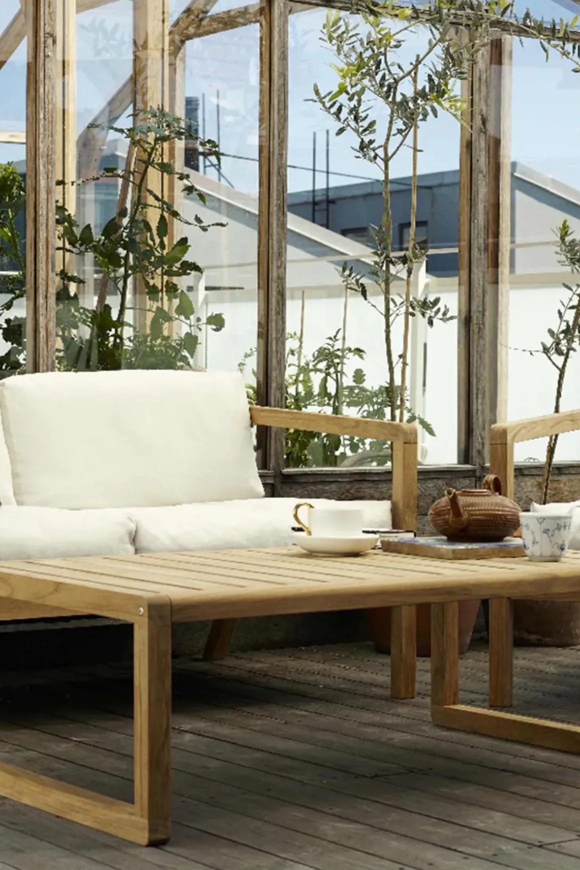 Utebord - Virkelyst 113x68x38cm Teak