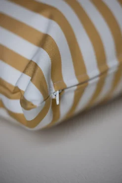 Utepute - Barriere 40x50cm Golden Yellow Stripe