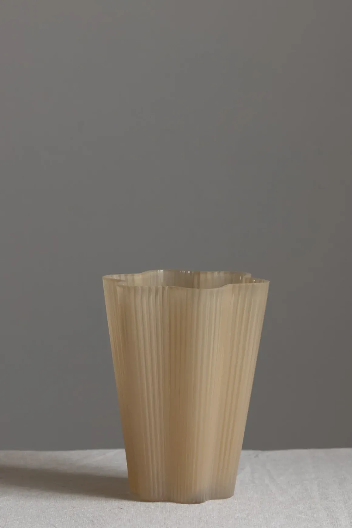 Vase - Glass H20cm Beige