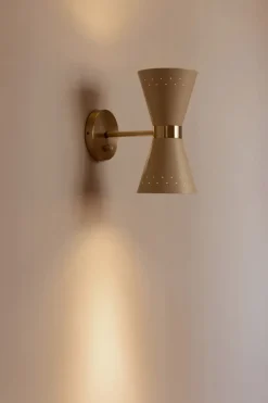 Vegglampe - Collector Creme